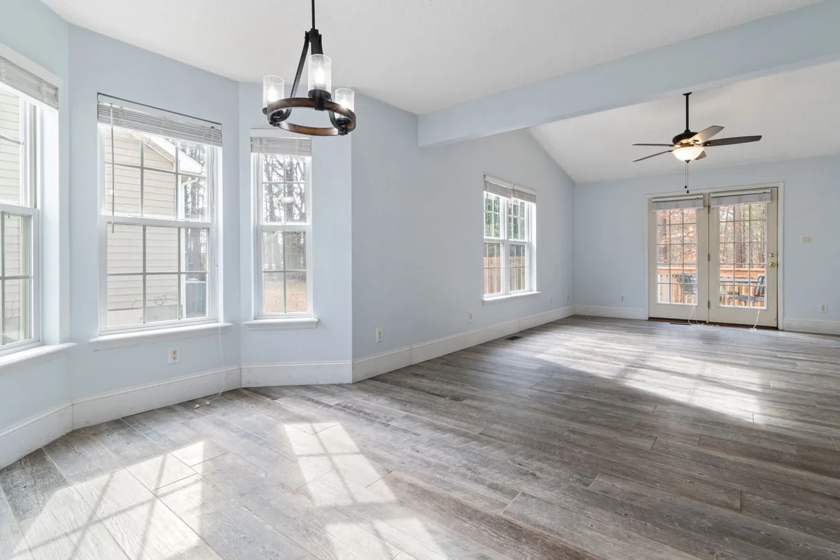 Clean, safe room after biohazard cleanup in North Druid Hills, GA